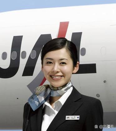 日本的空姐小姑娘叫什么