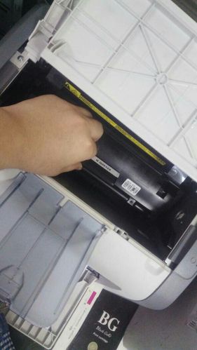 打印机更换硒鼓图标