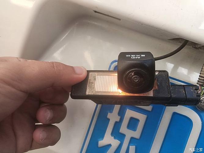 换屏后摄像头突然变模糊
