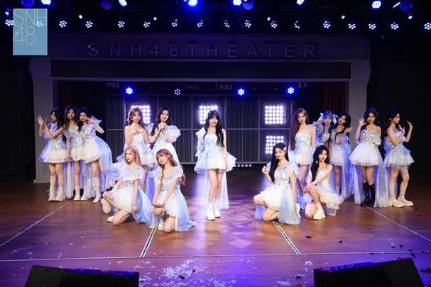 SNH48:穿越后我被迫加入了丝芭游戏截图