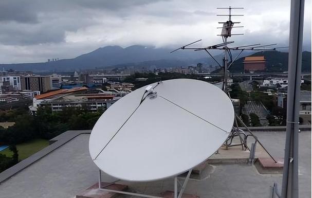 智能电视可以接卫星锅吗缩略图
