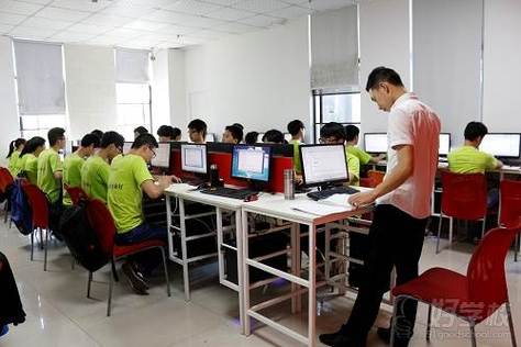 足下软件截图