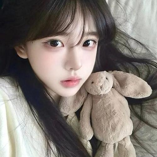 韩系头像女ins真人截图