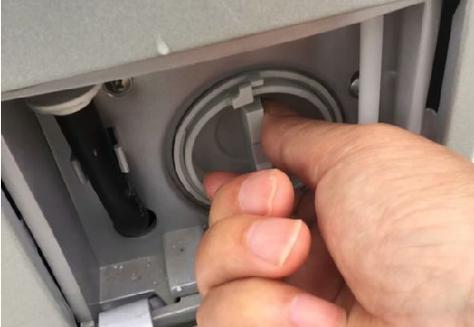 海尔洗衣机里面的滤网怎么卸截图