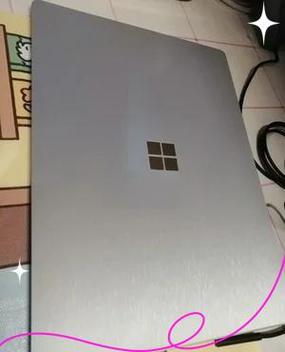 surface开机卡在logo截图