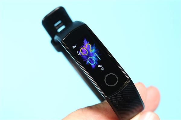 华为荣耀手环5nfc