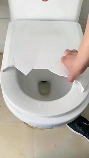 马桶盖子坏了能换吗