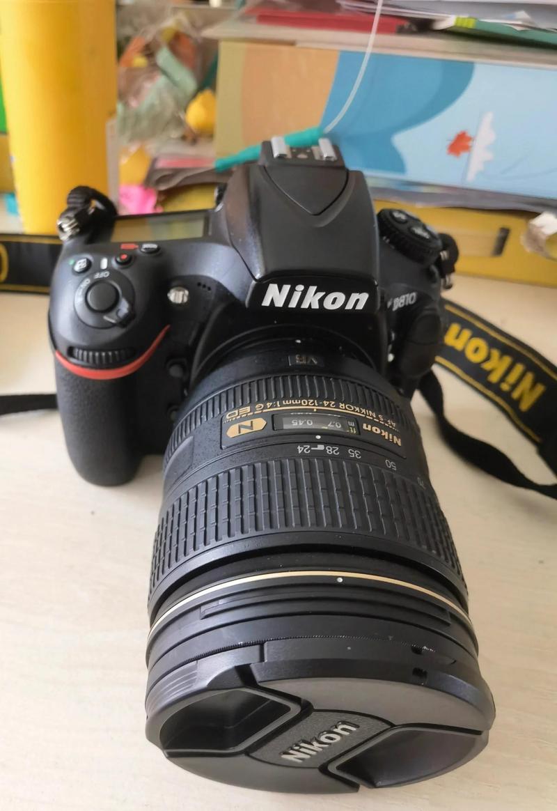 尼康D810缩略图
