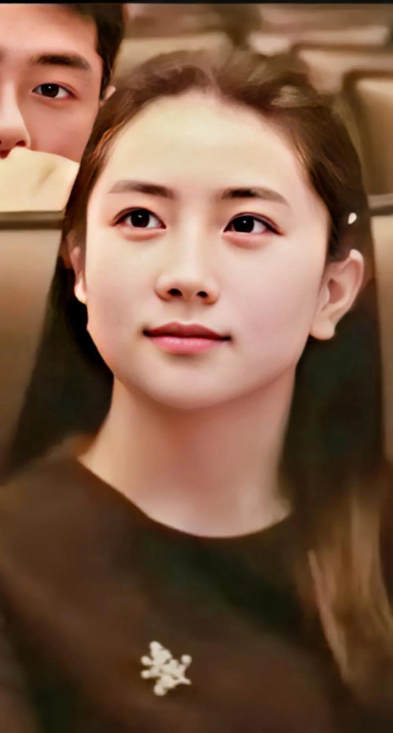 孟晚舟年轻