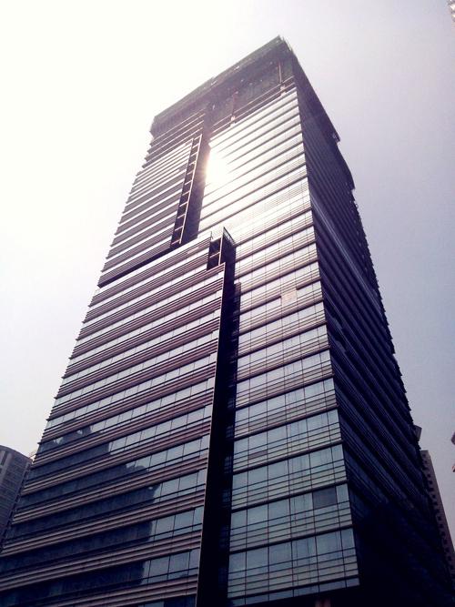 下载东方汇手机APP