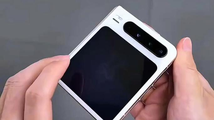 华为翻盖手机折叠屏图标