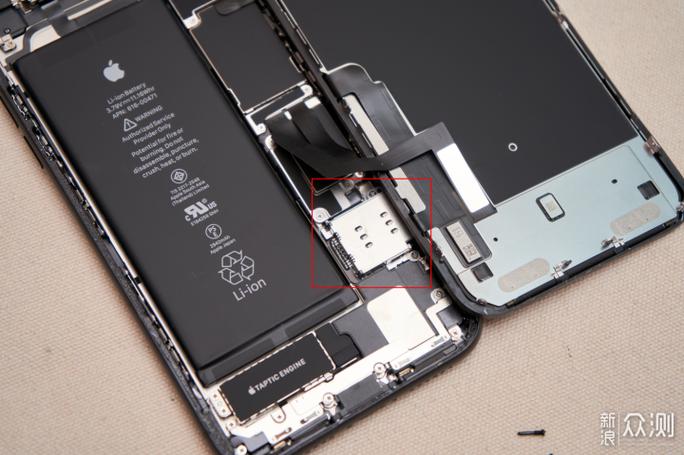 xr更换双卡卡槽游戏截图