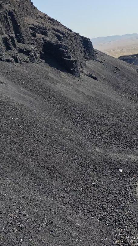 真假火山石图片对照缩略图