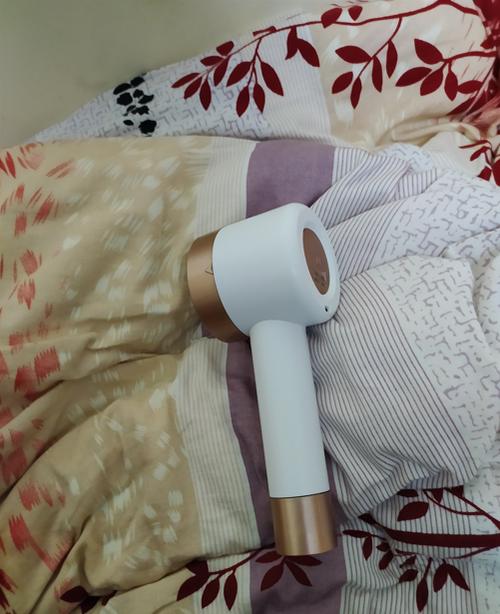 修毛器灯亮但充电没反应截图