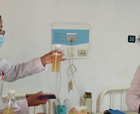 aoc显示器显示无信号