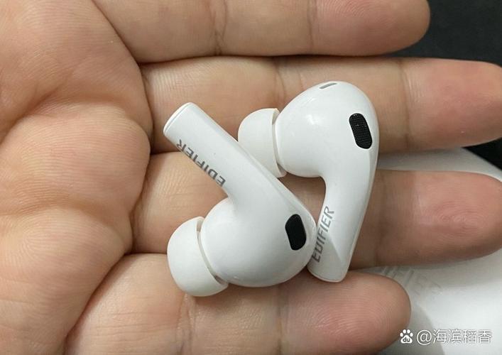 苹果11pro送无线耳机吗