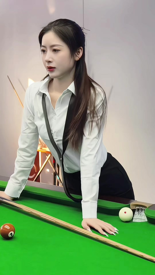 车模桃桃吖真名叫什么