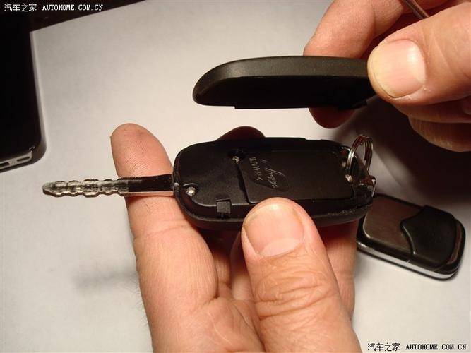 五菱宏光钥匙怎么拆卸