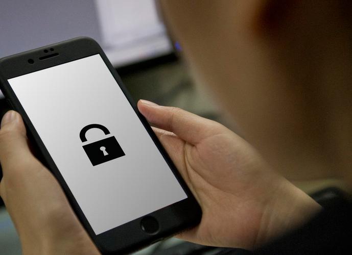 iphone相册怎么加密码截图