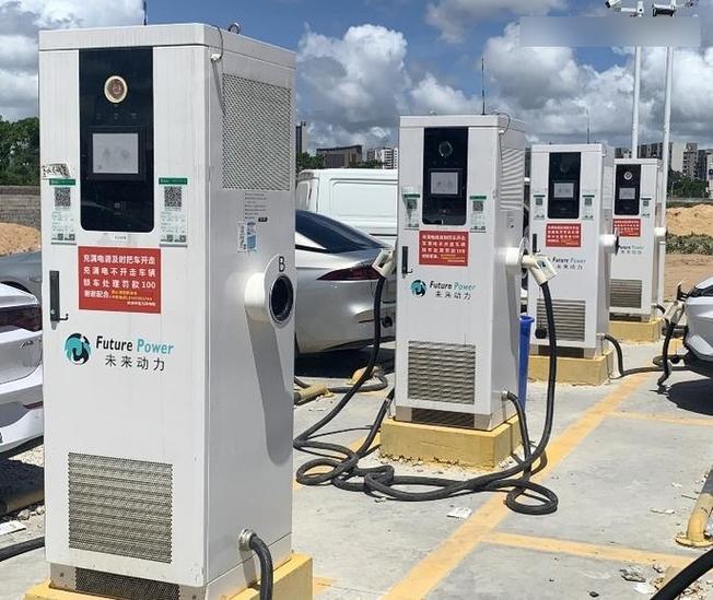 60kw和120kw哪个充电桩好缩略图