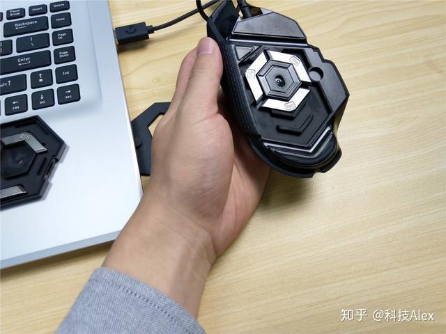 g502适合抓握还是趴握截图