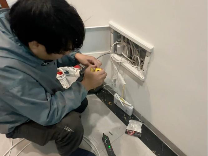 vivo手机wifi打开就自动关闭缩略图