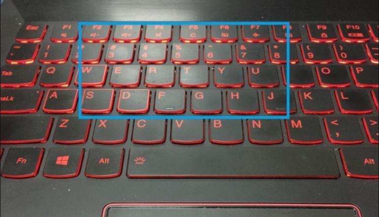联想拯救者怎么开启键盘灯截图