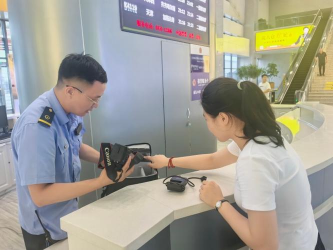 华为手机如何设置紧急来电例外规则截图