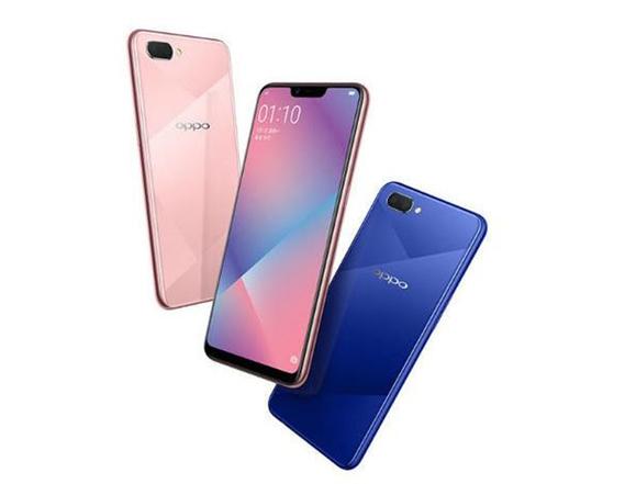 oppoa5桌面显示时间游戏截图