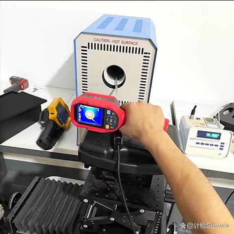 红外线体温计用校准吗图标
