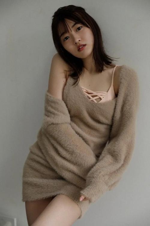 泰迦奥特曼女主缩略图
