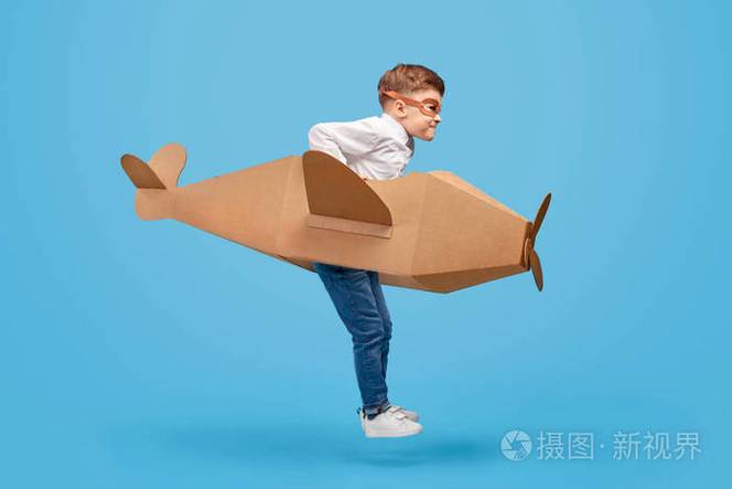 手工制作飞机 纸箱缩略图