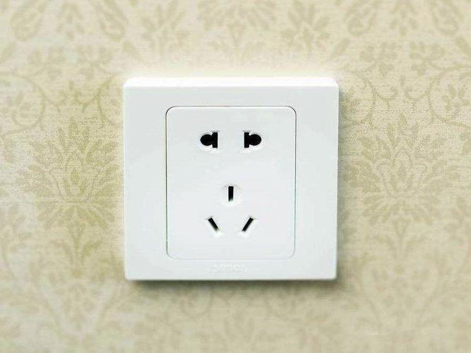 插座可以用胶布封住吗