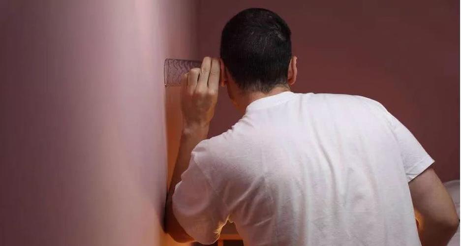 墙里的插座有滋滋响声截图