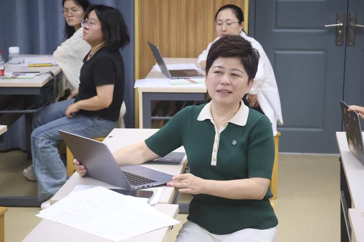 济南大学研究生官网