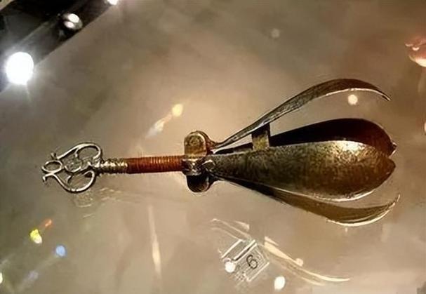 铁莲花刑具全文免费阅读