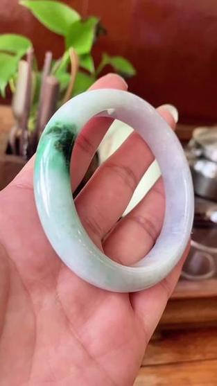 什么是糯种翡翠缩略图