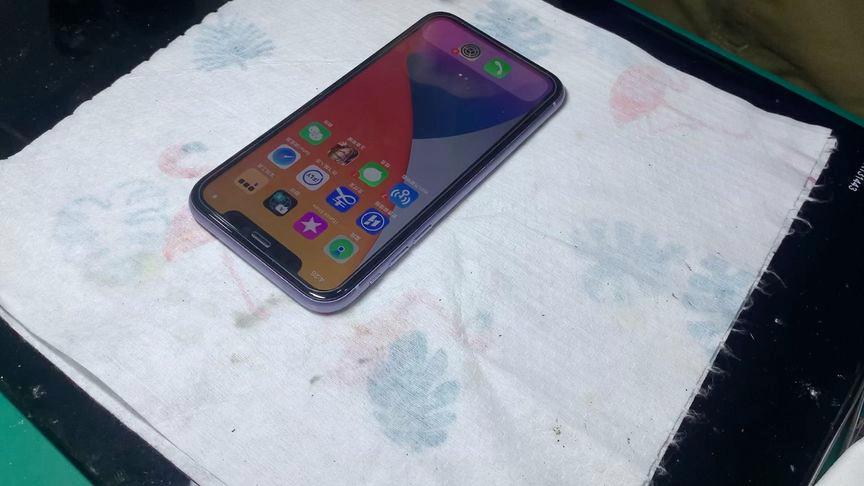 苹果11主卡无服务游戏截图