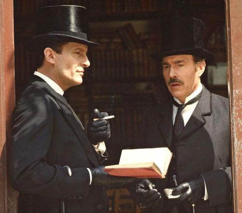 福尔摩斯侦探记的作者截图