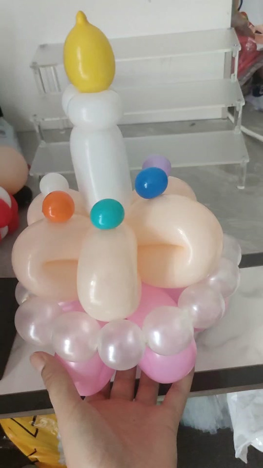 气球胶点可以粘石膏