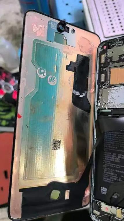手机后盖进水了送去维修要多少钱截图