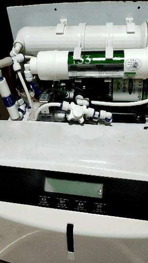 沁园净水器4个灯闪烁缩略图