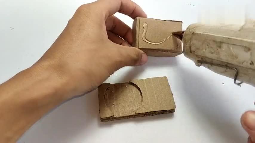 自制红点瞄准镜缩略图