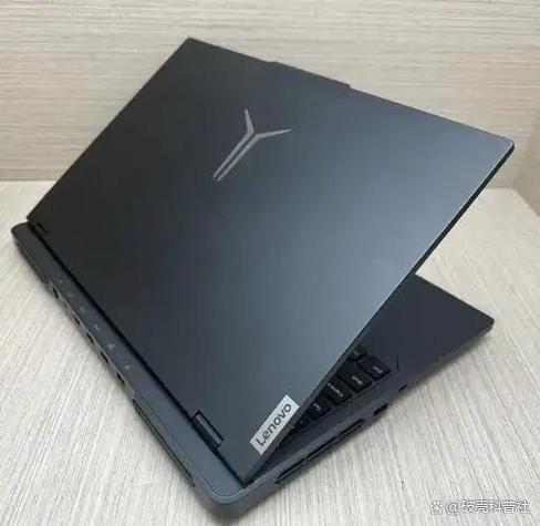 r9000p标志怎么亮截图