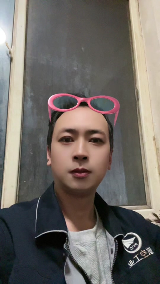 波波哥本人照片截图