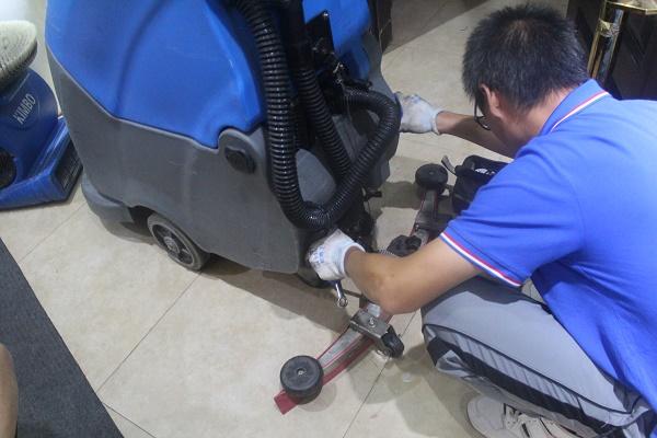 洗地机维修电话附近截图
