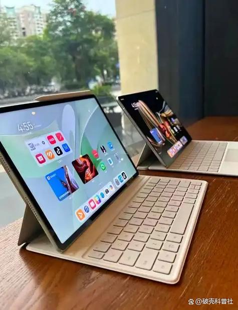 ipadair旁边的三个小圆点截图
