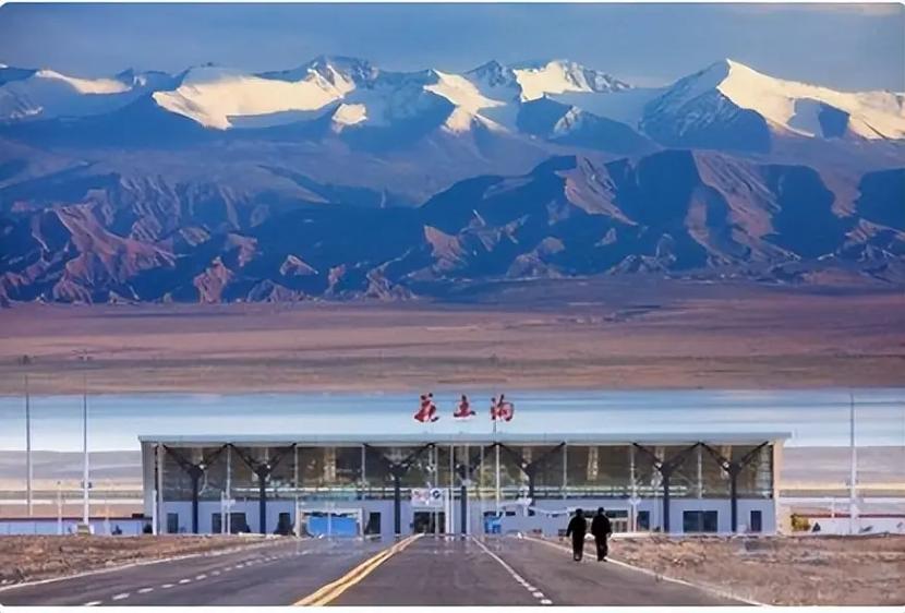 中国最孤独的地方缩略图