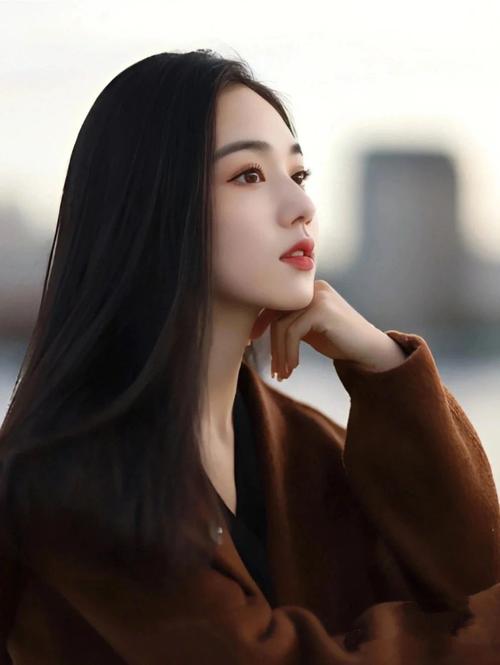 美女秀秀图片模糊怎么弄截图
