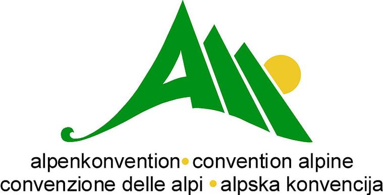 Alps and the Dangerous forest截图